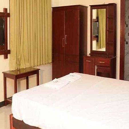 Hotel Suganthi Residency Tiruchirappalli Zewnętrze zdjęcie